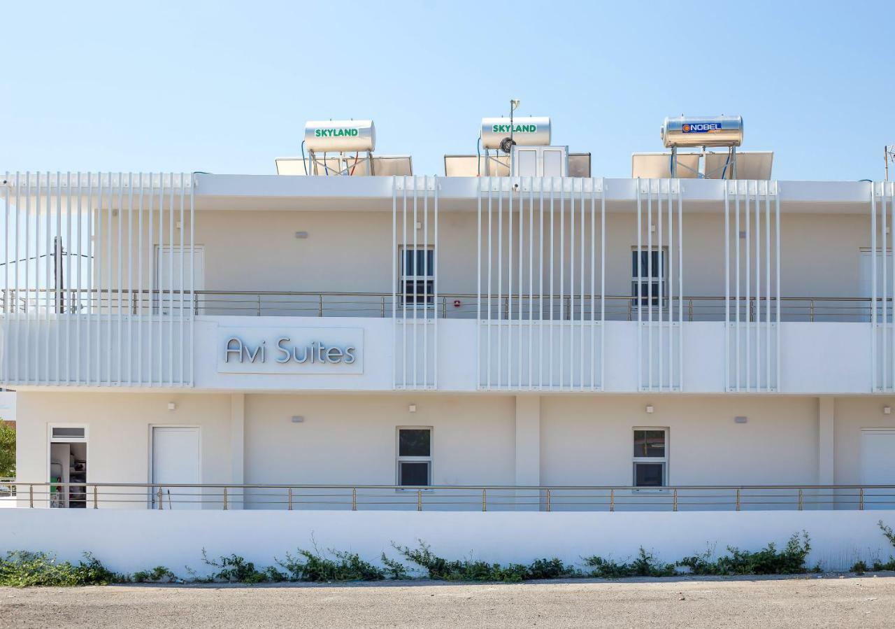 פליראקי Avi Suites 2 מראה חיצוני תמונה